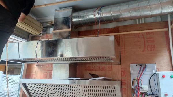 金湾区通风管道排烟风机油烟净化器厨房安装定制