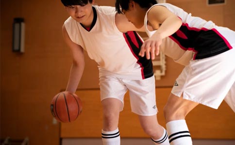 东方启明星篮球培训适合几岁的孩子